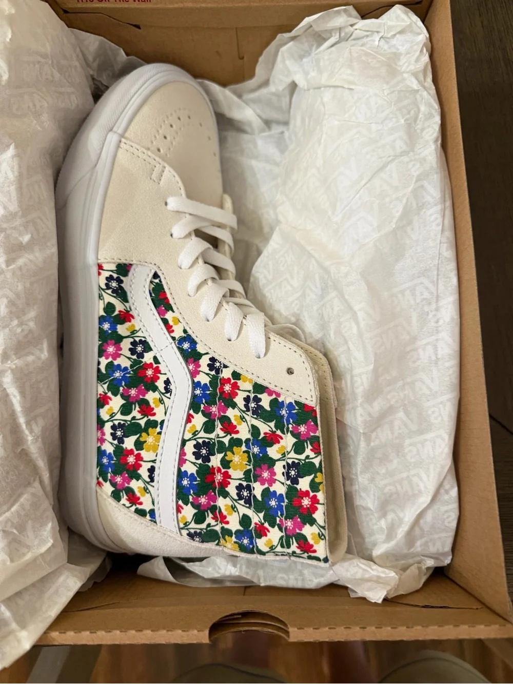 Vans Sk8 Hi Tapered Floral Sneaker White Suede Canvas